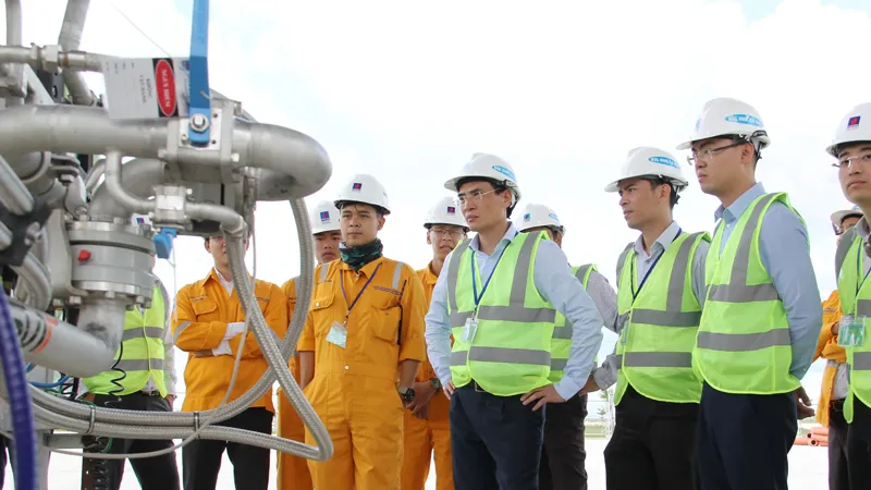 Kiểm tra công tác an toàn tại công trình khí là hoạt động thường xuyên của các cấp lãnh đạo PV GAS 