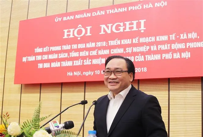 Đồng chí Hoàng Trung Hải, Ủy viên Bộ Chính trị, Bí thư Thành ủy Hà Nội phát biểu chỉ đạo hội nghị. Ảnh: TT-VH