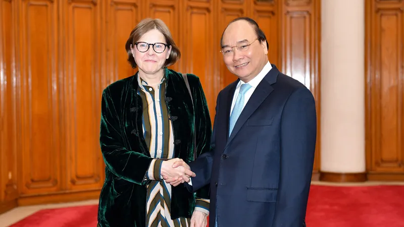 Thủ tướng Nguyễn Xuân Phúc tiếp bà Heidi Hautala