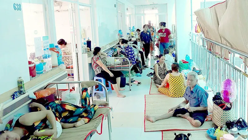 Dịch tay chân miệng nguy cơ gia tăng mùa tựu trường