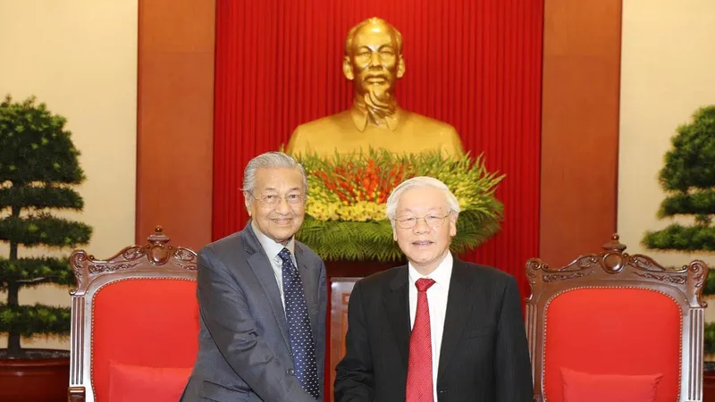 Tổng Bí thư, Chủ tịch nước Nguyễn Phú Trọng tiếp thân mật Ngài Mahathir Mohamad, Thủ tướng Chính phủ Malaysia