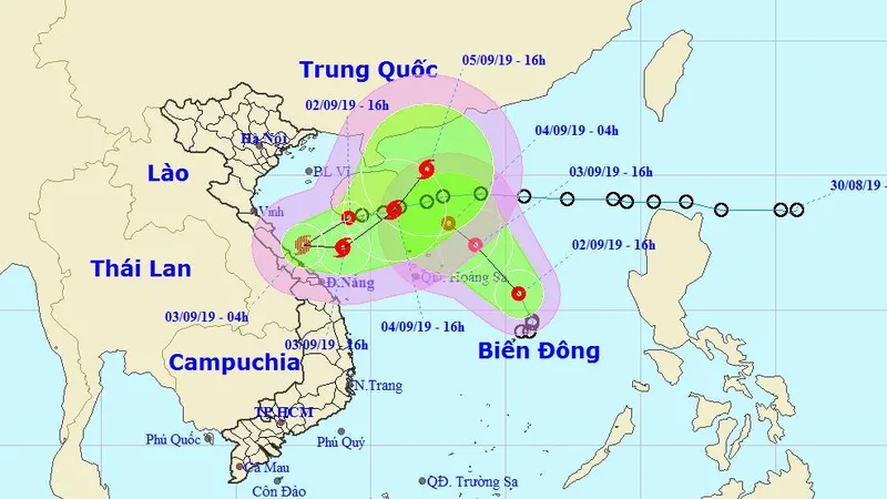 Chùm ảnh đường đi và vị trí cơn bão. Nguồn: TT Dự báo khí tượng thủy văn Quốc gia