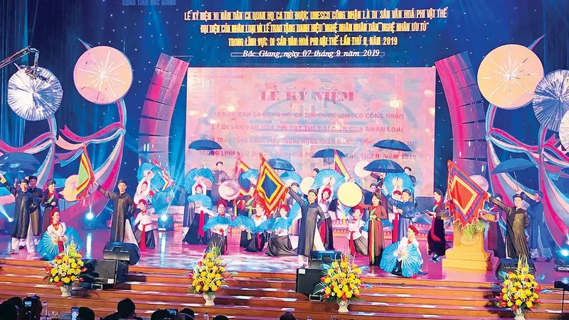 Chương trình nghệ thuật “Đậm đà câu ca quan họ, ca trù trên quê hương Bắc Giang”