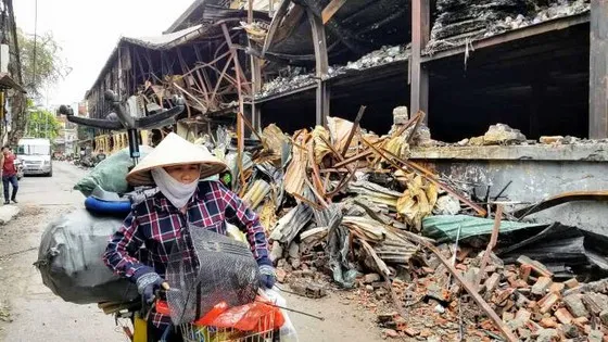 Vụ hỏa hoạn tại Công ty Rạng Đông là sự cố về môi trường nghiêm trọng