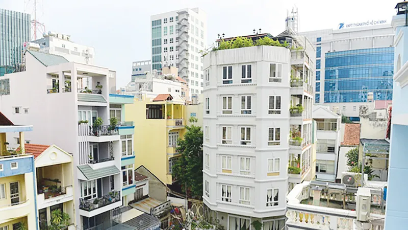 Công trình nhà 29 Nguyễn Bỉnh Khiêm, quận 1: Chưa thực hiện cưỡng chế, vẫn để tiếp tục xây sai