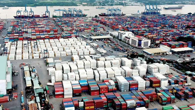 Đề xuất xây dựng 8 trung tâm logistics tại TPHCM