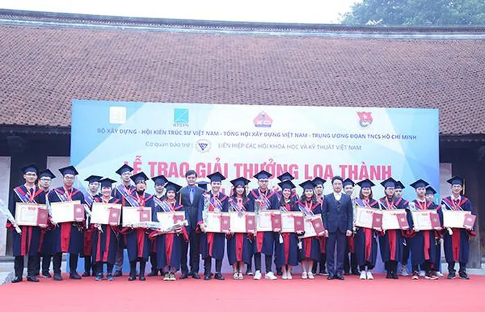 Lễ trao giải thưởng Loa Thành. Ảnh: GD&TĐ