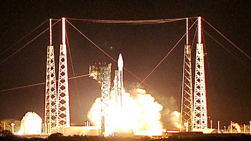 tàu thăm dò Solar Orbiter đã được đưa vào không gian