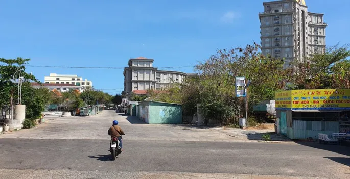 Thu hồi đất “vàng” ở chợ du lịch Vũng Tàu