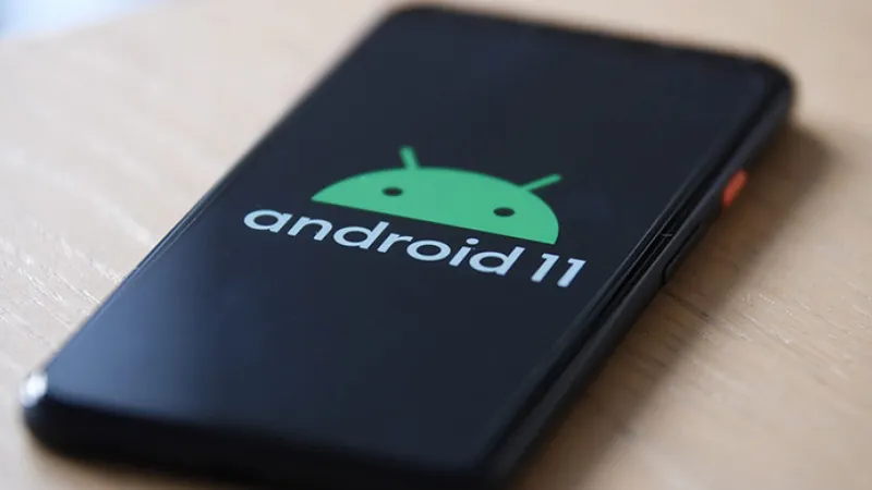 Google hoãn công bố Android 11