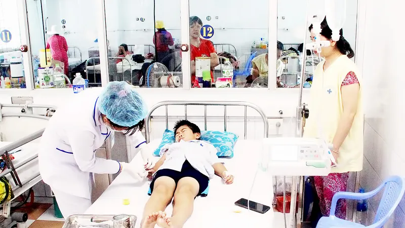 Nguy cơ kép mắc bệnh giao mùa