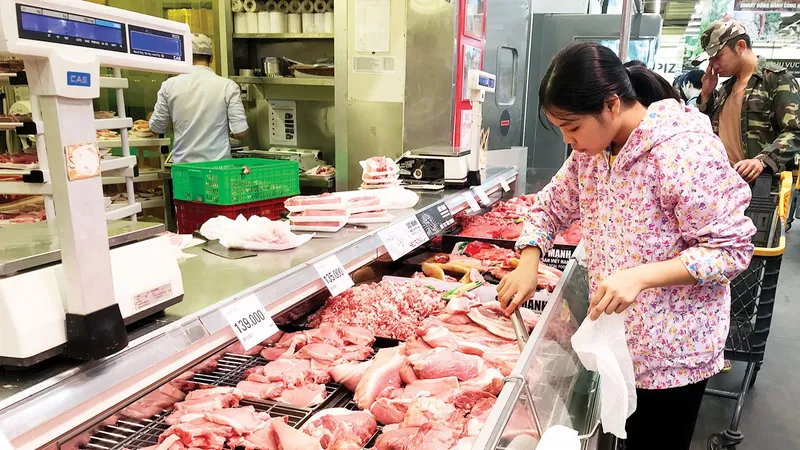 Giá thịt heo vẫn ở mức cao