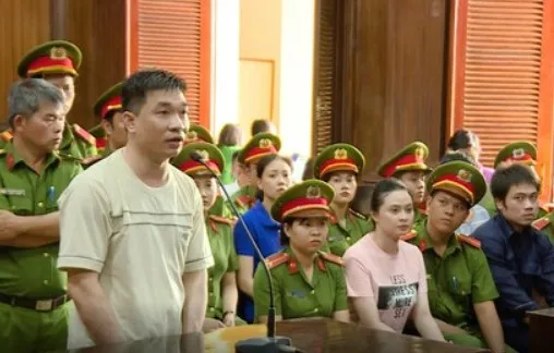 Tạm ngừng phiên tòa xử trùm ma túy Văn Kính Dương