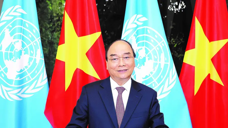 Thủ tướng Nguyễn Xuân Phúc đọc thông điệp gửi tới Phiên thảo luận chung cấp cao của Đại hội đồng Liên hiệp quốc khóa 75. Ảnh: TTXVN