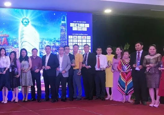 Khách sạn Rex Sài Gòn - tự hào là đơn vị đồng hành xuyên suốt cùng Café Doanh nhân HUBA