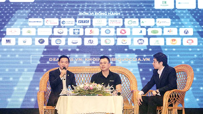 Ông Lê Viết Hải tại buổi gặp gỡ với sinh viên tại Trường Đại học Kiến trúc Hà Nội
