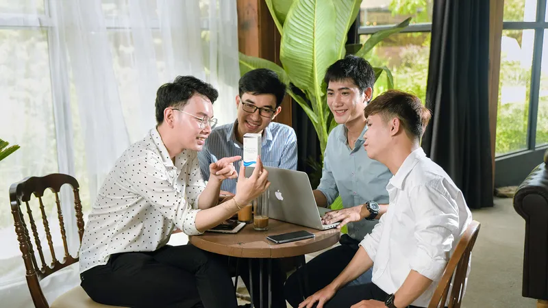Bạn trẻ tìm hiểu phương pháp phòng ngừa HIV bằng PrEP