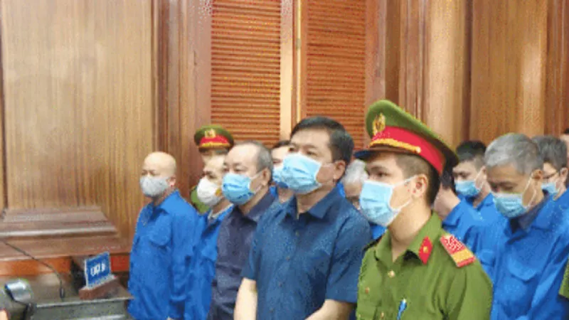 Các bị cáo tại phiên tòa