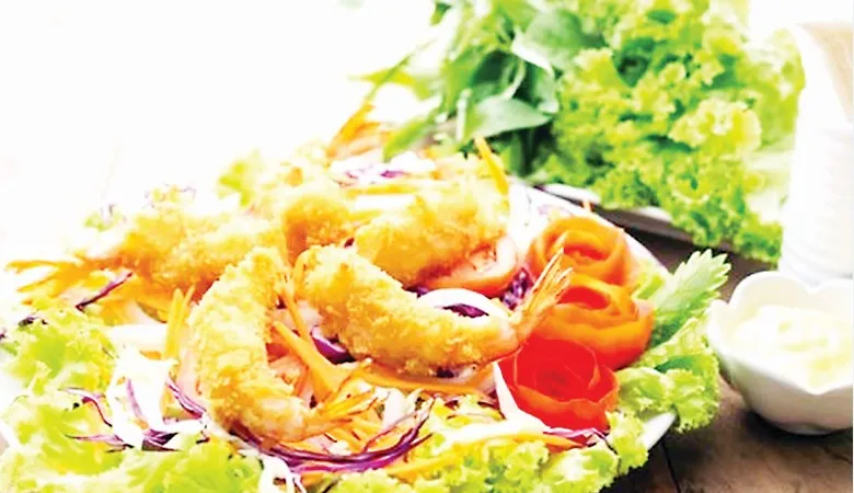 Tôm tẩm bột chiên vừa mềm vừa giòn