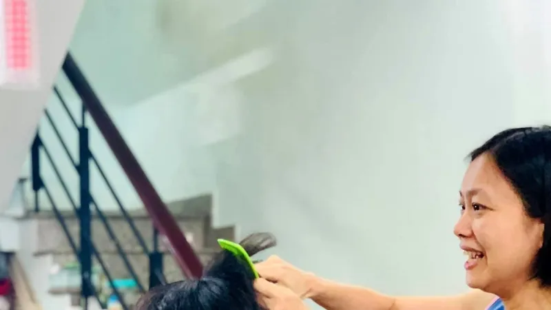 Các thành viên trong gia đình có nhiều thời gian chăm sóc nhau trong mùa dịch
