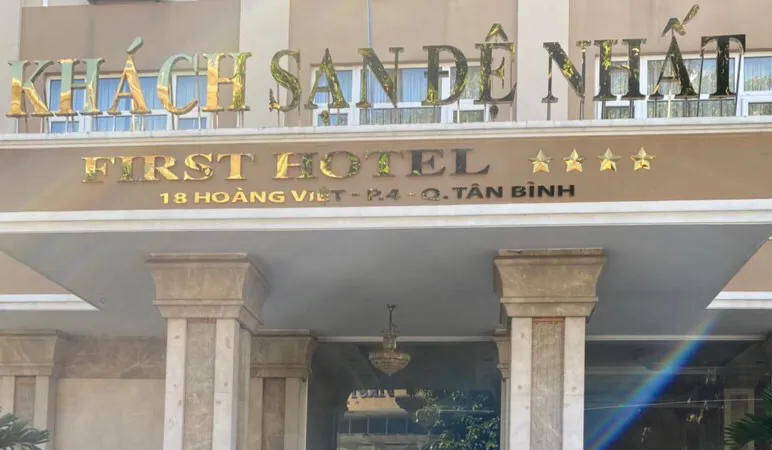Đoàn y, bác sĩ trước giờ lên đường đến bệnh viện tham gia chống dịch