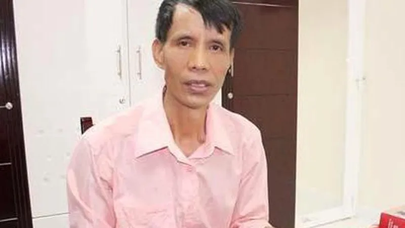 Nhà văn Nguyễn Quốc Trung