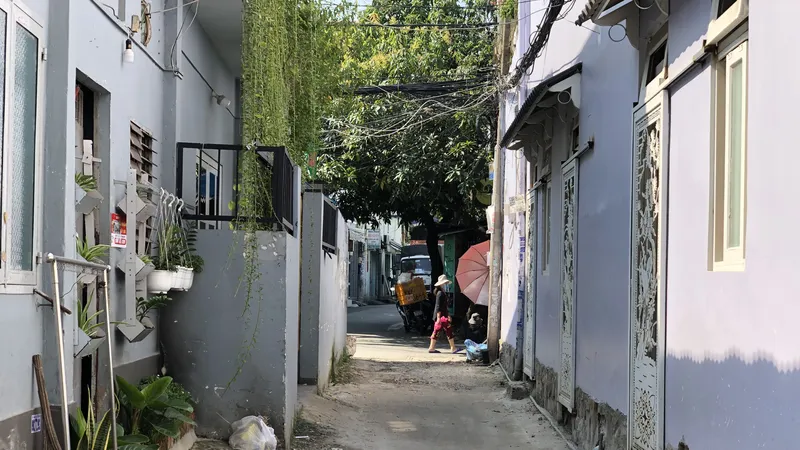 Xây nhà lấn hẻm