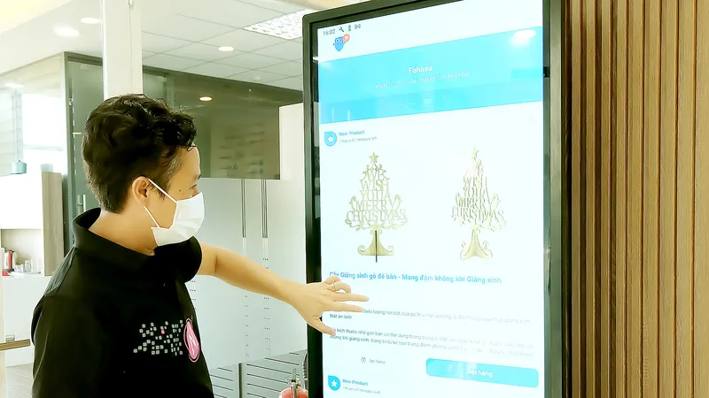 Giới thiệu nền tảng gannha.com đến người dân. Ảnh: THU HƯỜNG