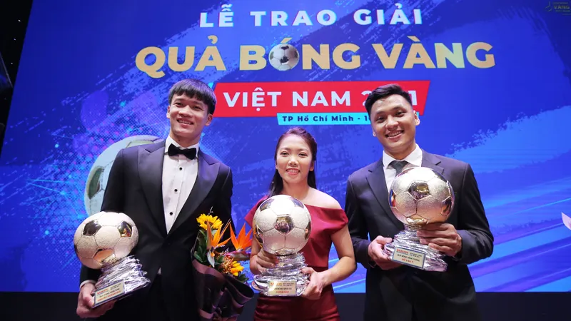 Từ trái qua, Hoàng Đức, Huỳnh Như và Hồ Văn Ý. Ảnh: DŨNG PHƯƠNG