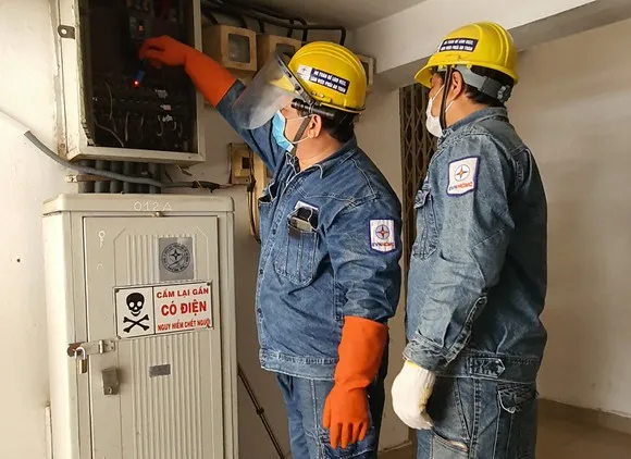 Đảm bảo cung cấp điện dịp lễ 30-4 và 1-5