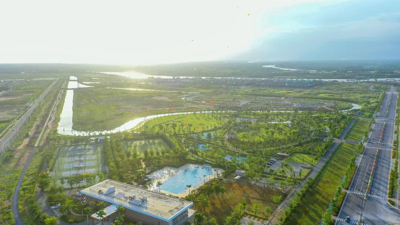 Không gian sống xanh của thành phố hiện đại bên sông Vàm Cỏ Đông