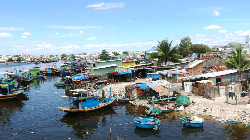 Xóm “nhà chồ” giữa lòng TP Phan Thiết, tỉnh Bình Thuận