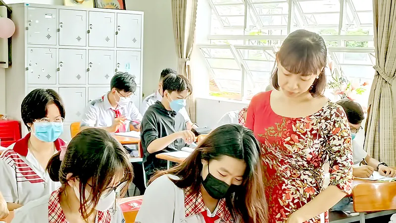 Chạy đua ôn tập cho học sinh lớp 9