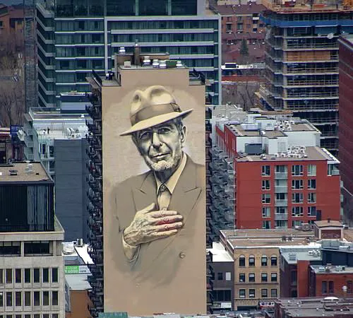 Bức chân dung đồ sộ của Leonard Cohen