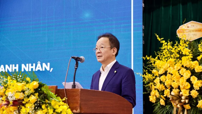Doanh nhân Đỗ Quang Hiển được bầu làm Chủ tịch CLB Cựu sinh viên Doanh nhân ĐHQG Hà Nội