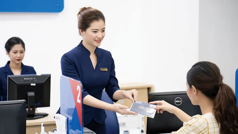 SCB thấu hiểu và đồng hành cùng khách hàng trung niên