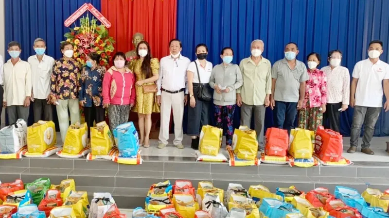 Chi hỗ trợ 321.000 lao động khó khăn do dịch Covid-19