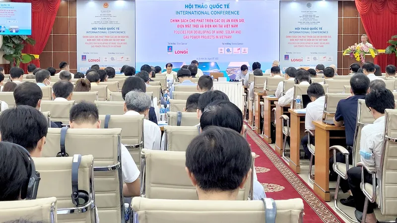 Quang cảnh buổi hội thảo