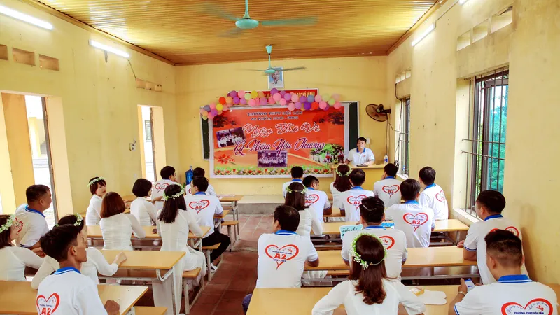 Hãy để những buổi họp lớp mang đúng tinh thần gặp gỡ, hàn huyên và sẻ chia