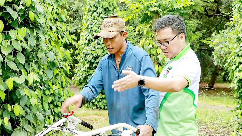 Ngày Doanh nhân Việt Nam 13-10 - Khẳng định vị thế, bản sắc doanh nghiệp, doanh nhân Việt: Thế hệ doanh nhân có tâm, tầm