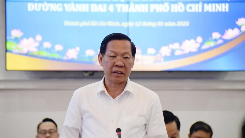 Chủ tịch UBND TPHCM Phan Văn Mãi phát biểu tại hội nghị