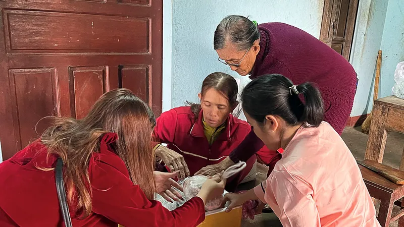 Gia đình anh tôi vào lại TPHCM sau tết quê hương