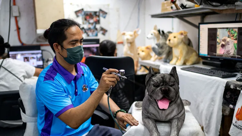Xưởng sản xuất của anh David Tan