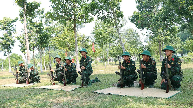 Những ngày đầu làm lính