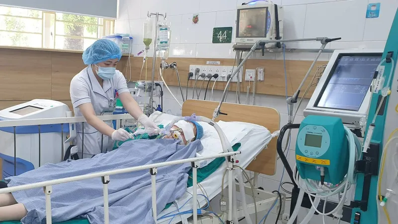 Thuốc lá điện tử: Mua bán tràn lan, hậu họa khó lường