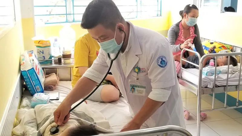 Thiếu dịch truyền tĩnh mạch điều trị tay chân miệng