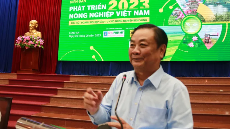 Bộ trưởng Bộ NN-PTNT: Để phát triển bền vững thì cả doanh nghiệp và hộ nông dân đều phải phát triển cùng nhau 