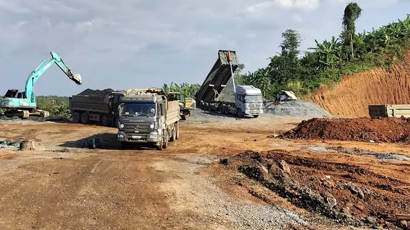 Loay hoay tìm nguồn đất san lấp