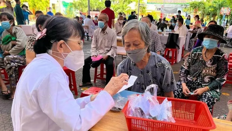 Nửa nhiệm kỳ thực hiện Nghị quyết Đại hội XIII của Đảng: Tấm lòng trao đi, ân tình ở lại