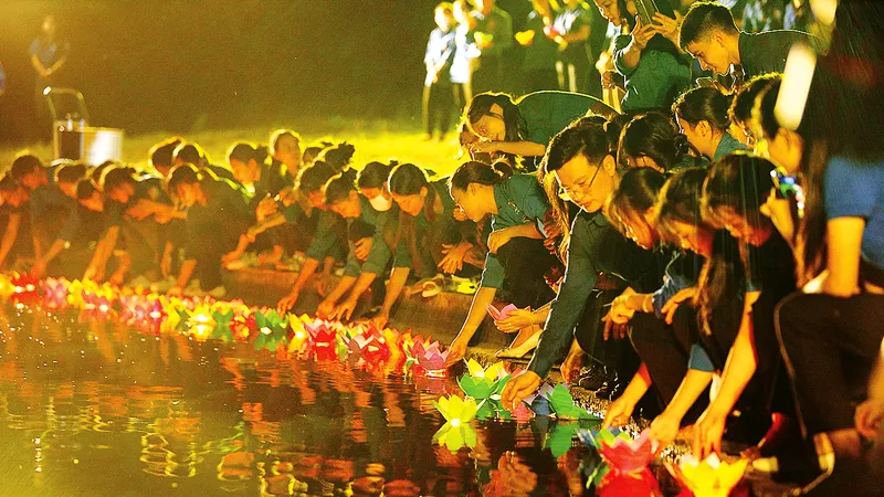 Tháng 7 tri ân